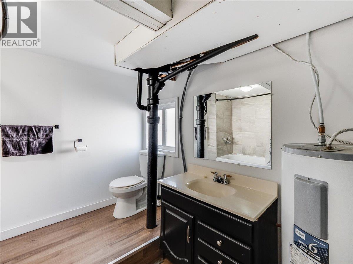 530 Turner Street, Warfield, British Columbia  V1R 2K2 - Photo 56 - 10377887