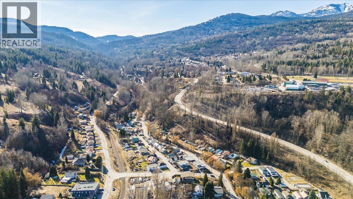 530 Turner Street, Warfield, British Columbia  V1R 2K2 - Photo 66 - 10377887