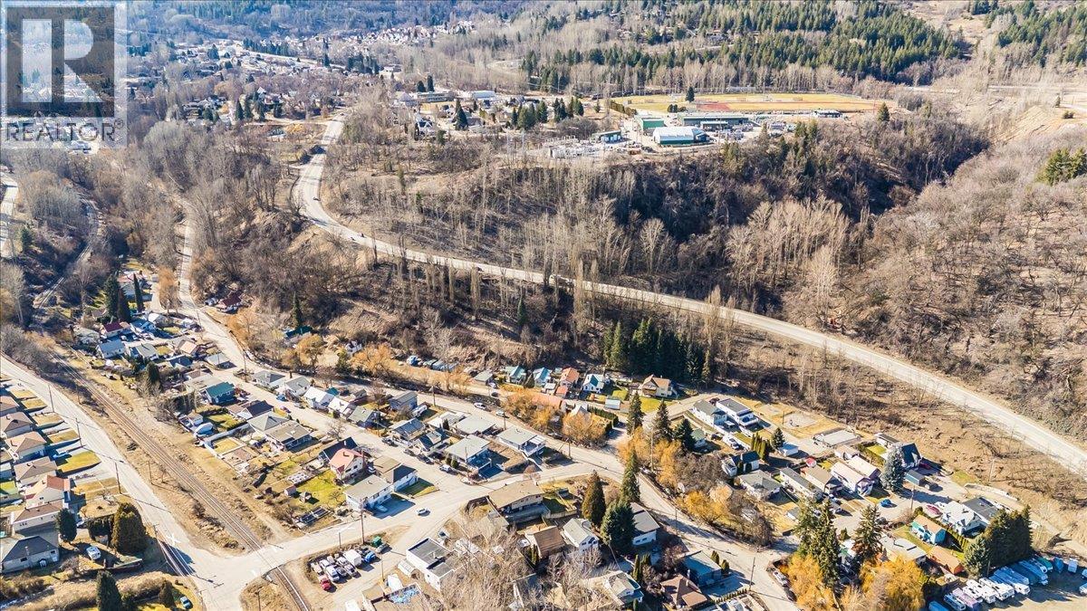 530 Turner Street, Warfield, British Columbia  V1R 2K2 - Photo 67 - 10377887