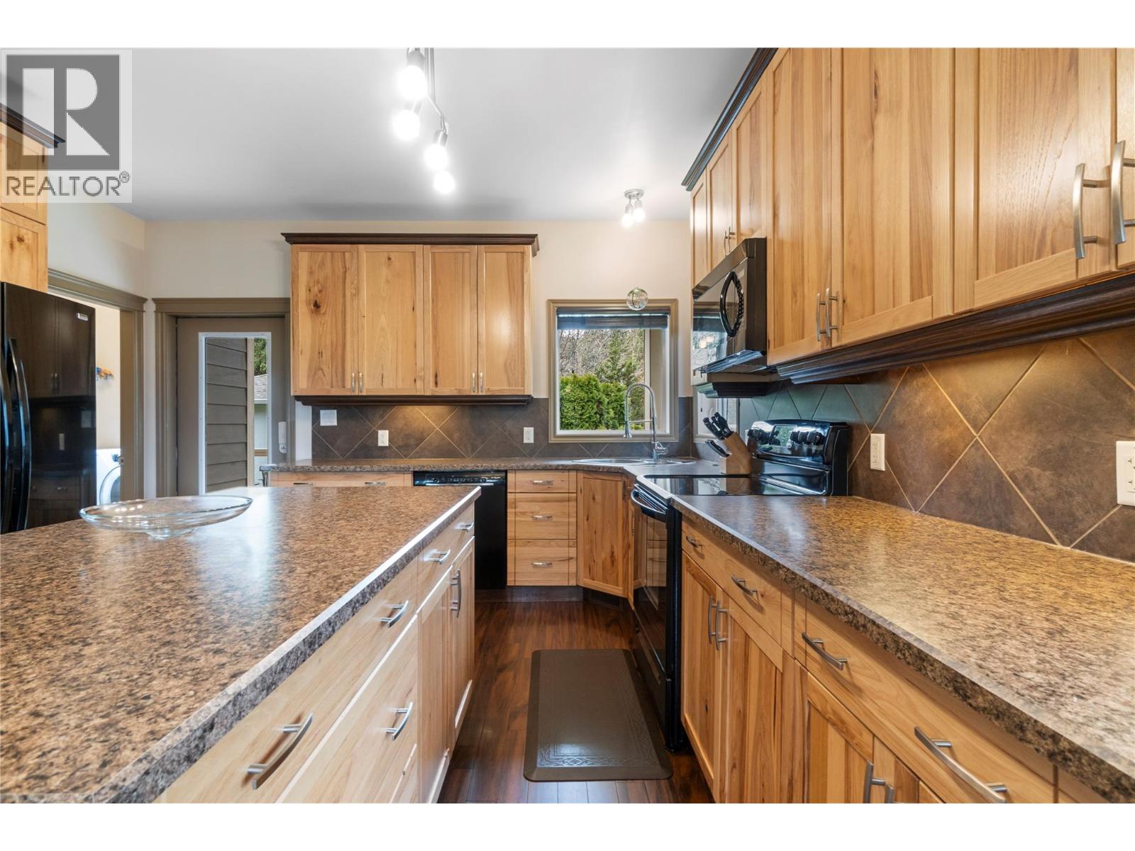 2396 Terrace Place, Blind Bay, British Columbia  V0E 1H2 - Photo 28 - 10377788