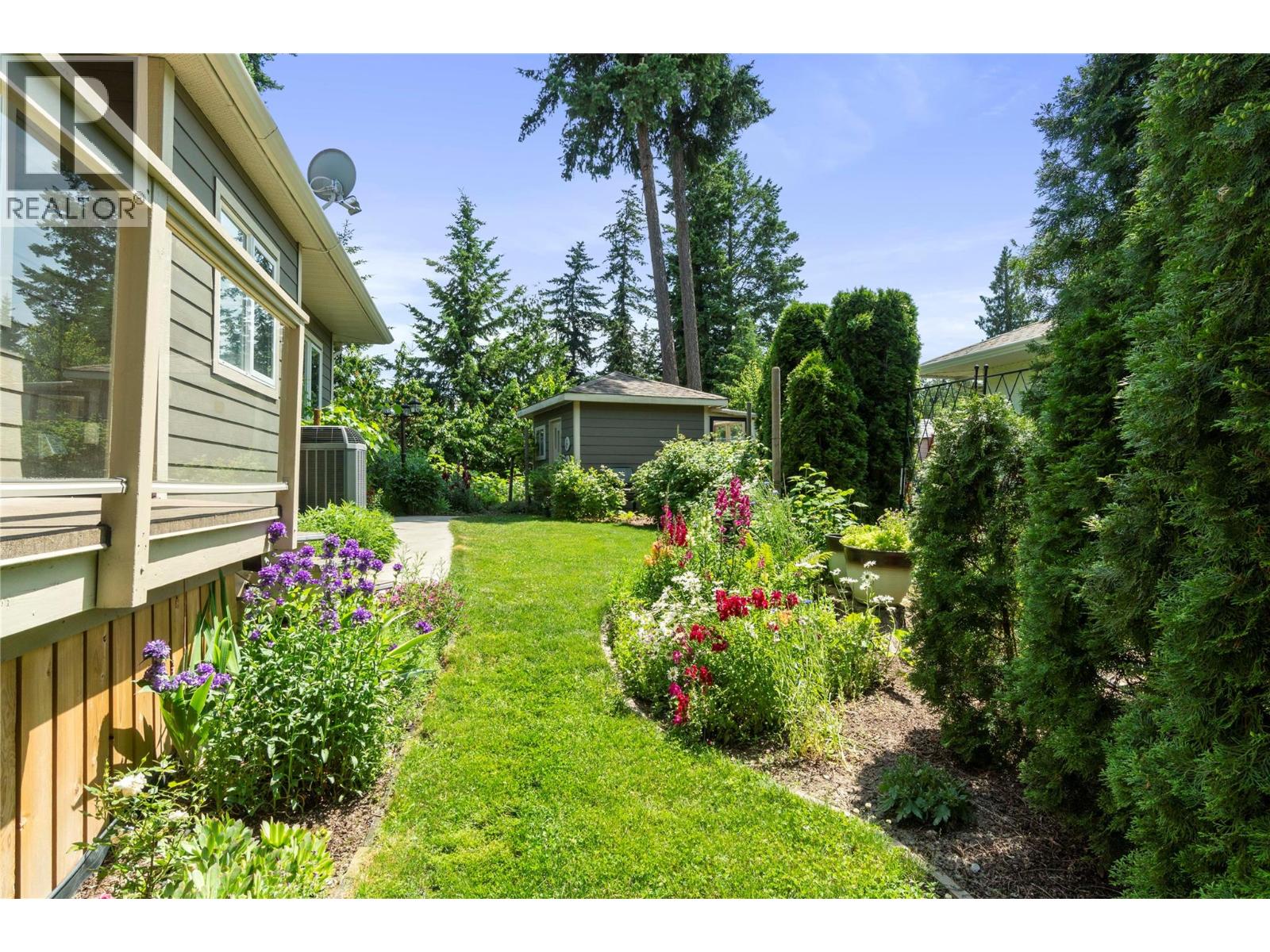 2396 Terrace Place, Blind Bay, British Columbia  V0E 1H2 - Photo 3 - 10377788