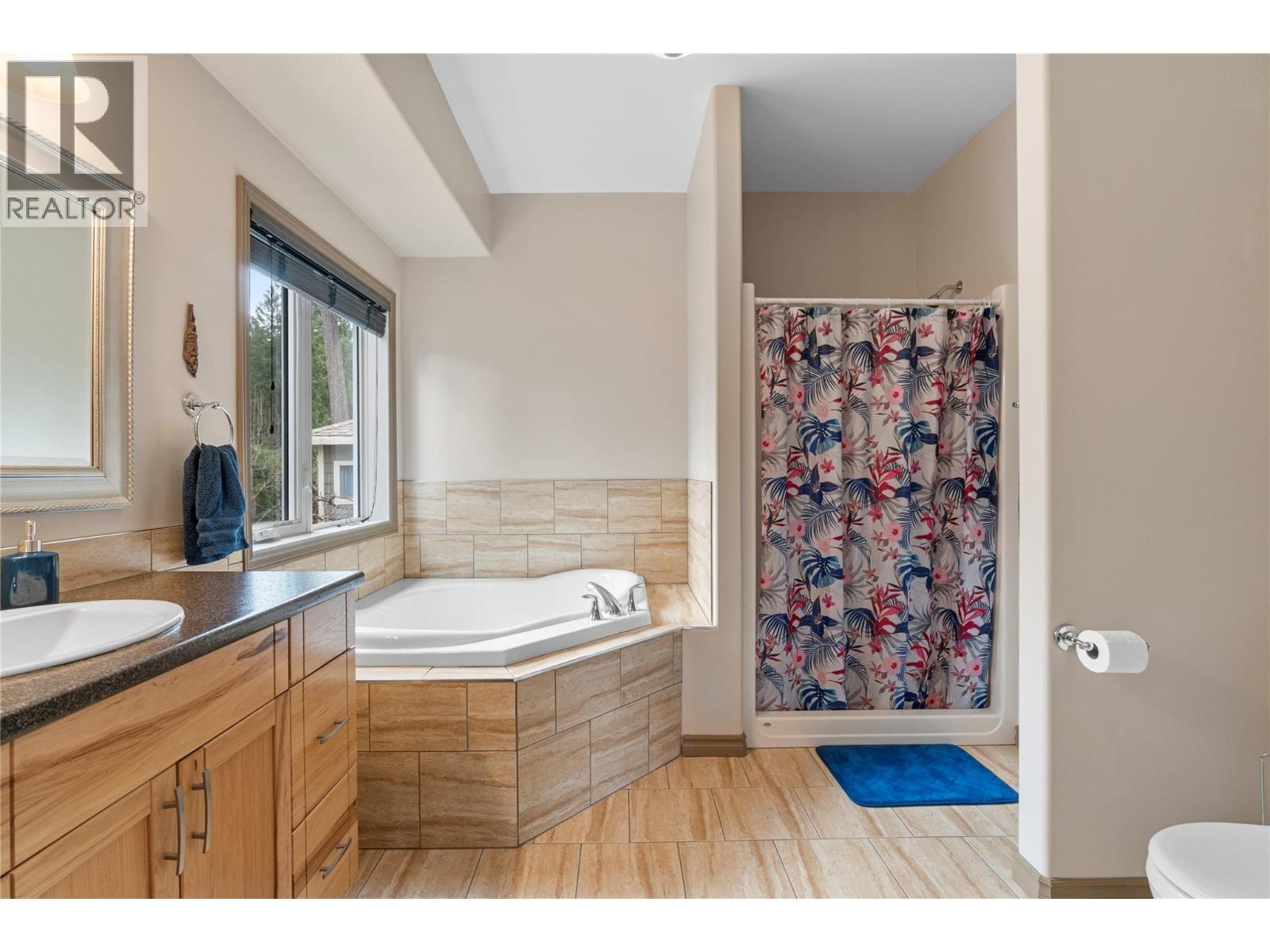 2396 Terrace Place, Blind Bay, British Columbia  V0E 1H2 - Photo 47 - 10377788