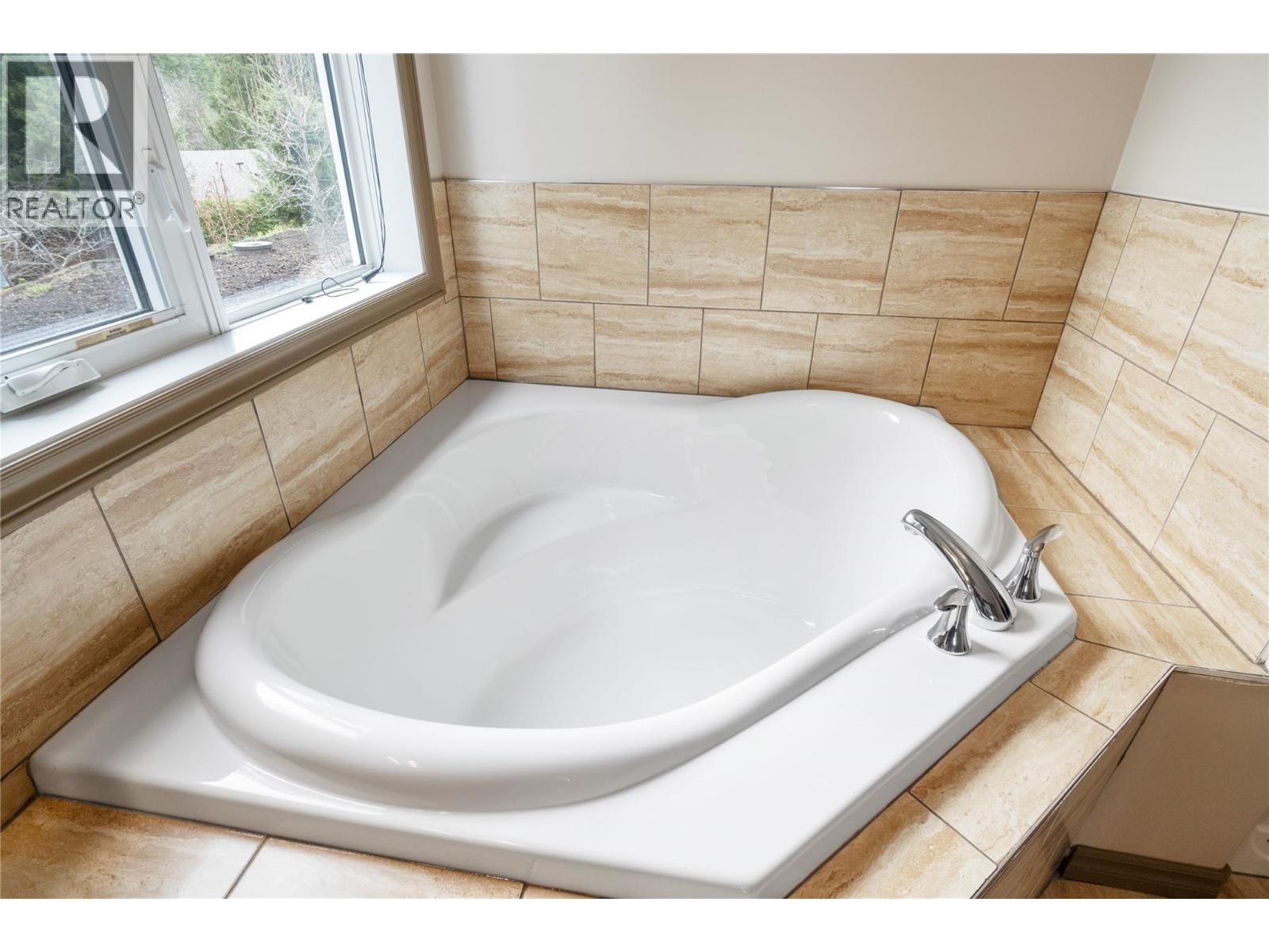 2396 Terrace Place, Blind Bay, British Columbia  V0E 1H2 - Photo 49 - 10377788