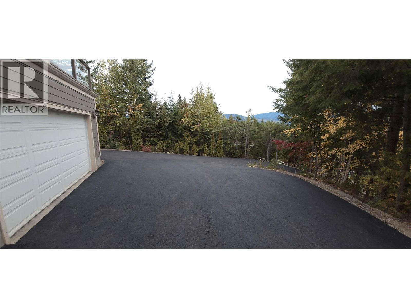 2396 Terrace Place, Blind Bay, British Columbia  V0E 1H2 - Photo 82 - 10377788