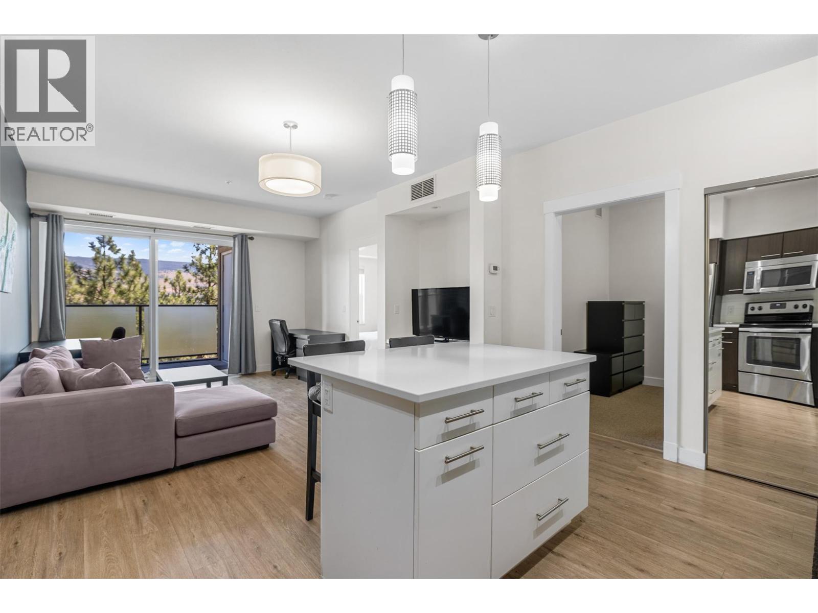 985 Academy Way Unit# 104, Kelowna, British Columbia  V1V 3C8 - Photo 6 - 10377987