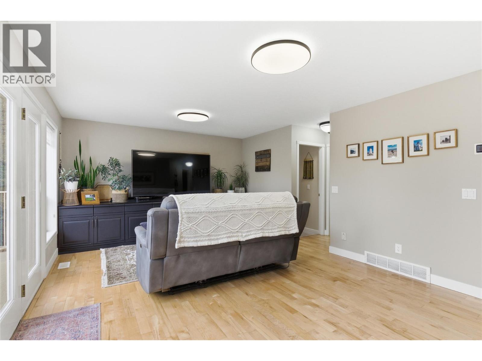 910 Heatherton Court, Kamloops, British Columbia  V1S 1P9 - Photo 13 - 10377696