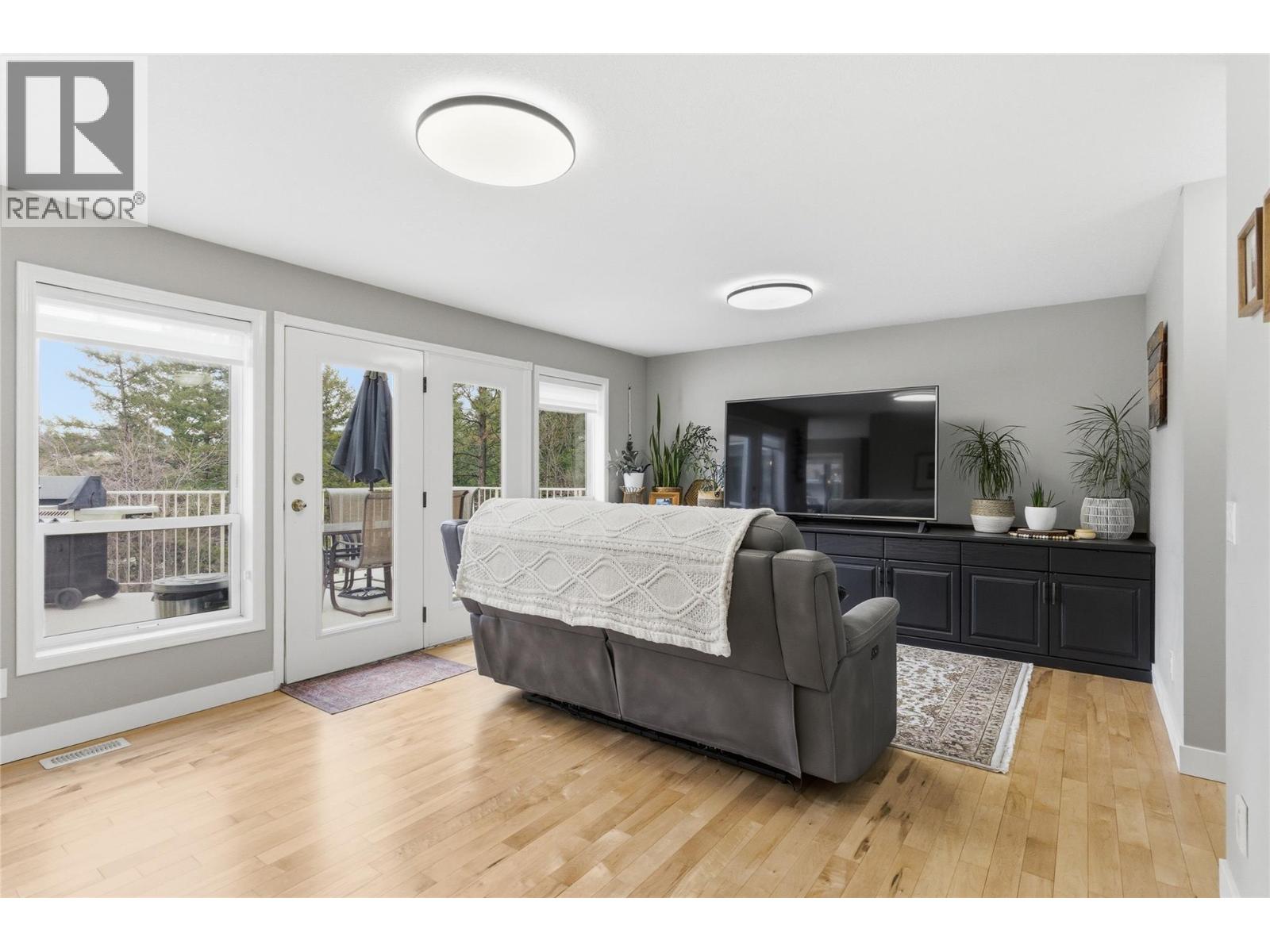 910 Heatherton Court, Kamloops, British Columbia  V1S 1P9 - Photo 14 - 10377696