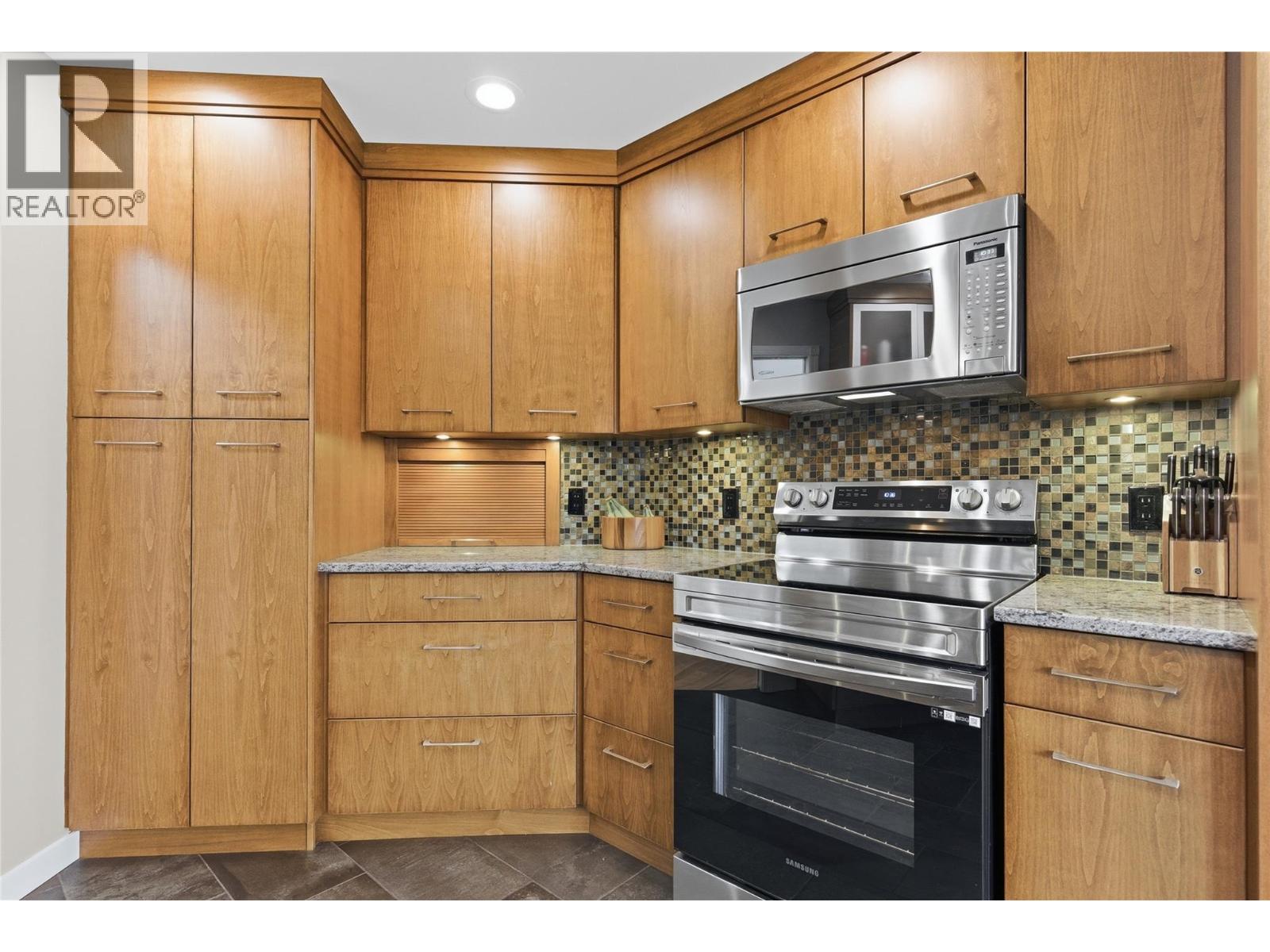 910 Heatherton Court, Kamloops, British Columbia  V1S 1P9 - Photo 20 - 10377696