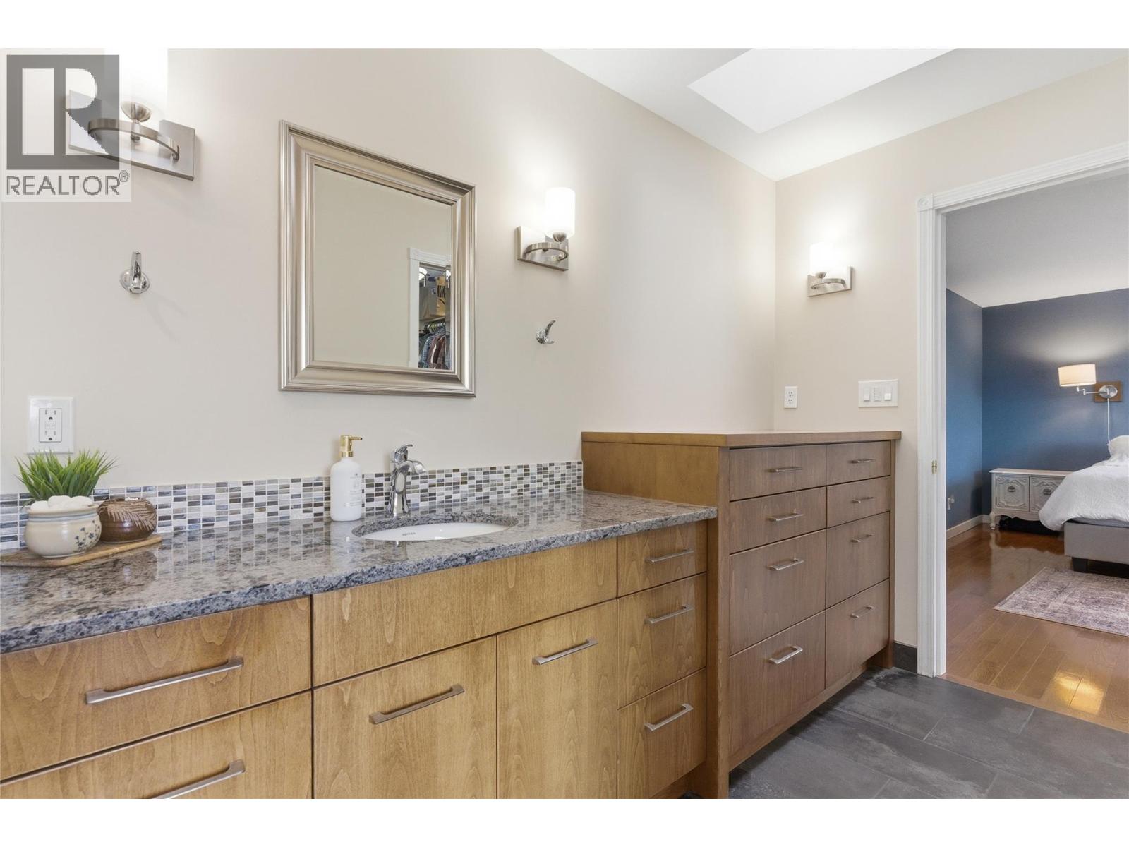 910 Heatherton Court, Kamloops, British Columbia  V1S 1P9 - Photo 31 - 10377696