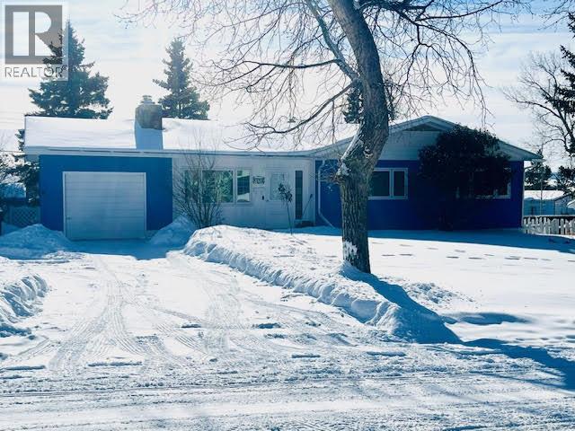 1713 90 Avenue, Dawson Creek, British Columbia  V1G 1A5 - Photo 1 - 10378024