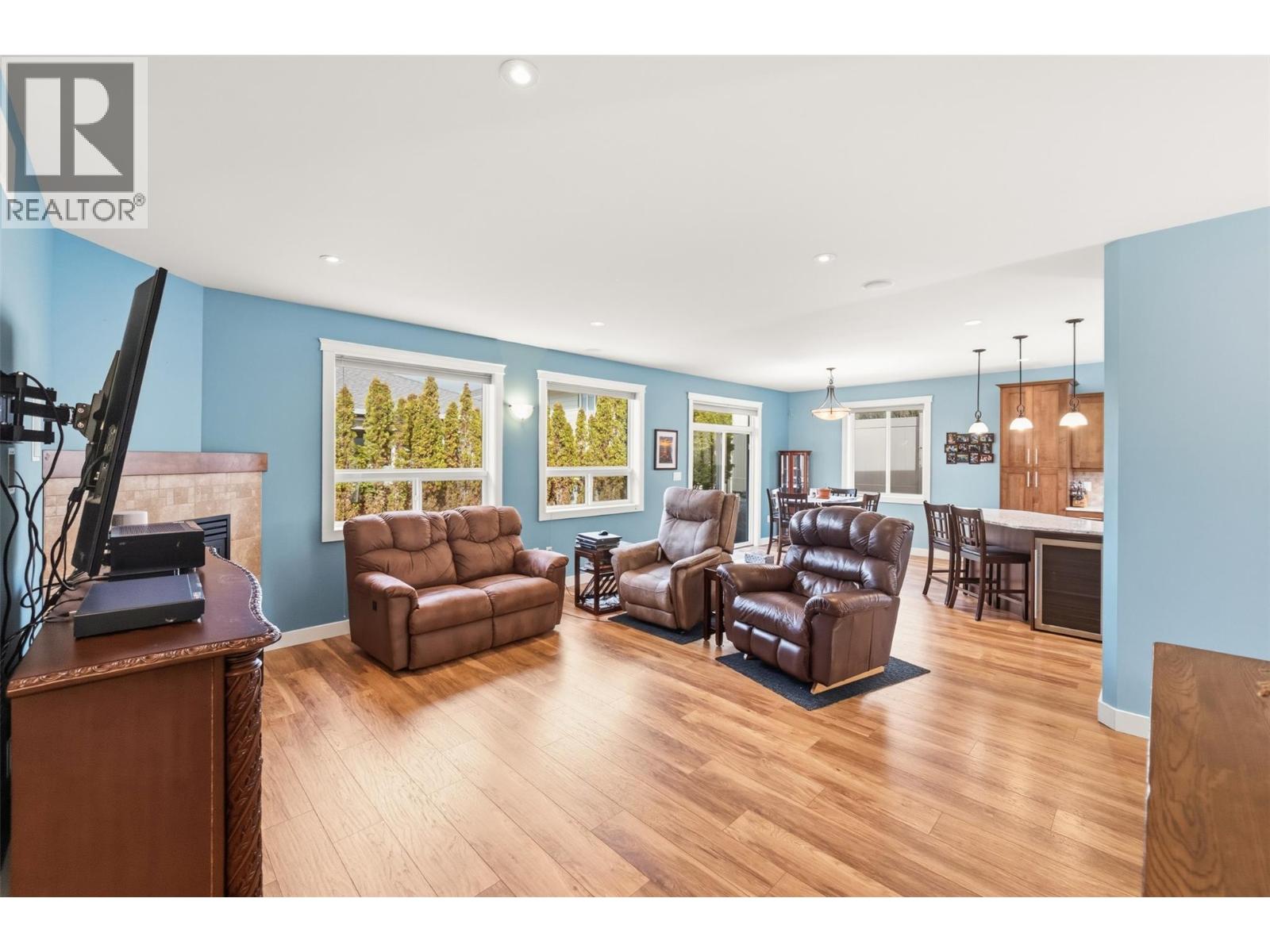 170 Stocks Crescent Unit# 176, Penticton, British Columbia  V2A 9C6 - Photo 4 - 10377914