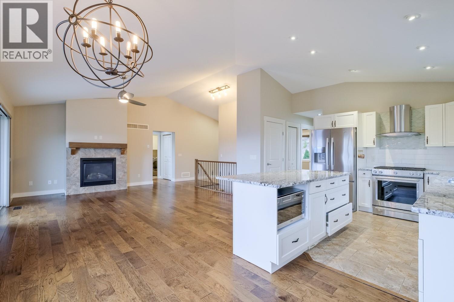 1886 Rosealee Lane, West Kelowna, British Columbia  V1Z 4C7 - Photo 9 - 10377832