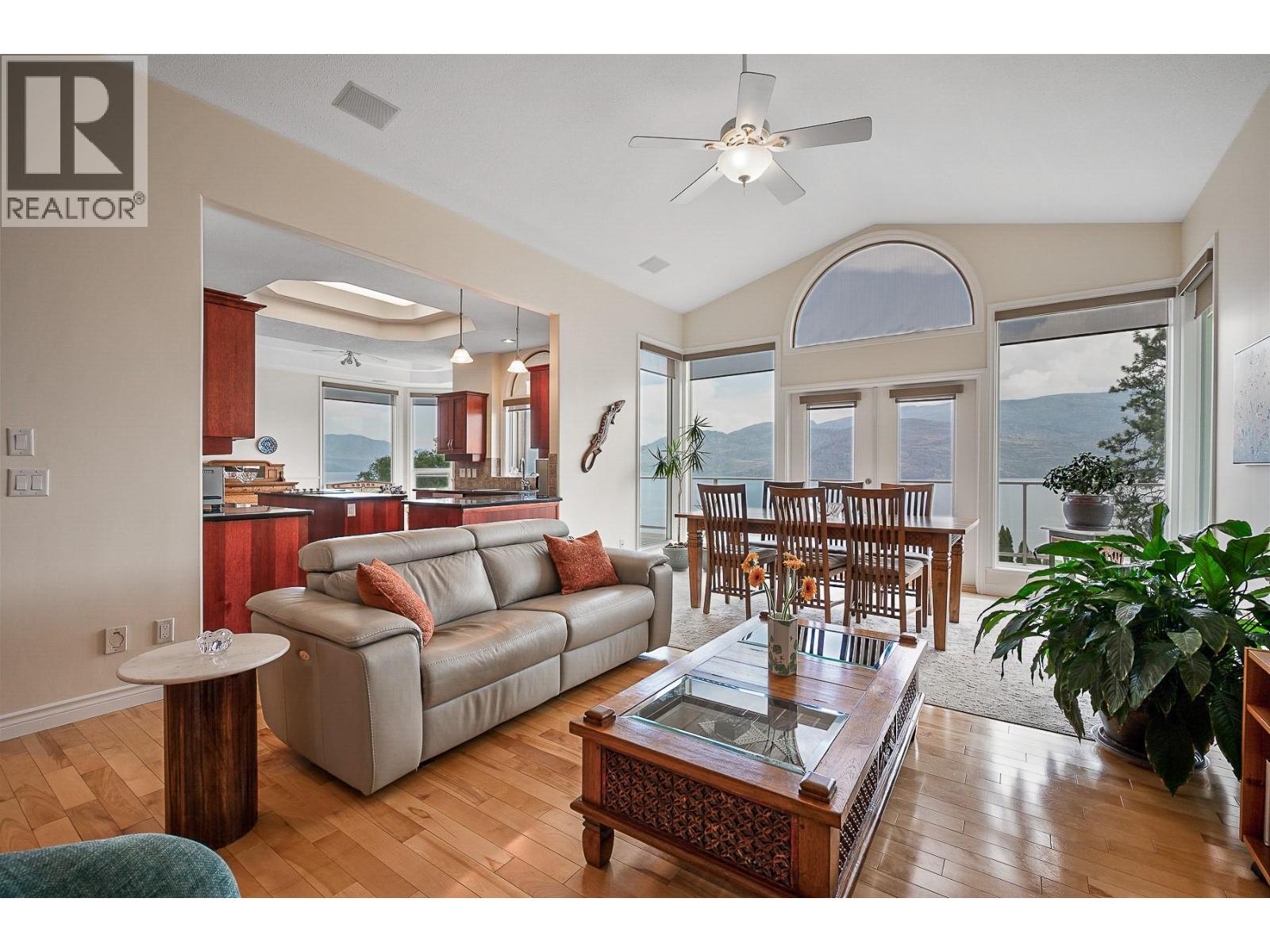 7178 Brent Road N, Peachland, British Columbia  V0H 1X0 - Photo 11 - 10377708