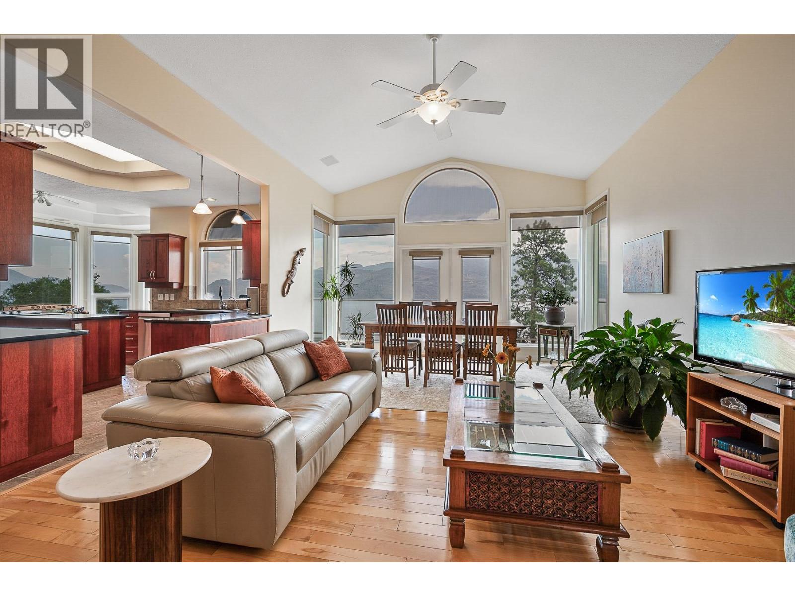 7178 Brent Road N, Peachland, British Columbia  V0H 1X0 - Photo 12 - 10377708