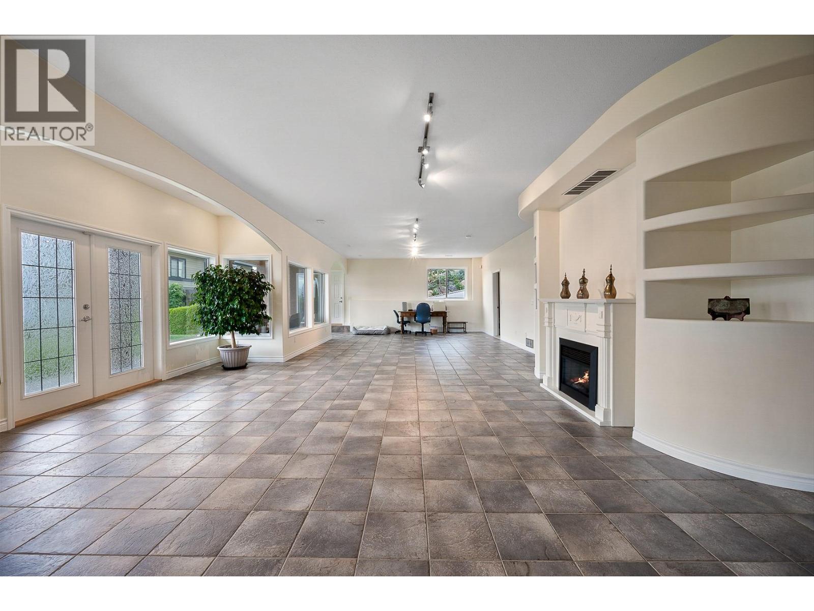 7178 Brent Road N, Peachland, British Columbia  V0H 1X0 - Photo 34 - 10377708