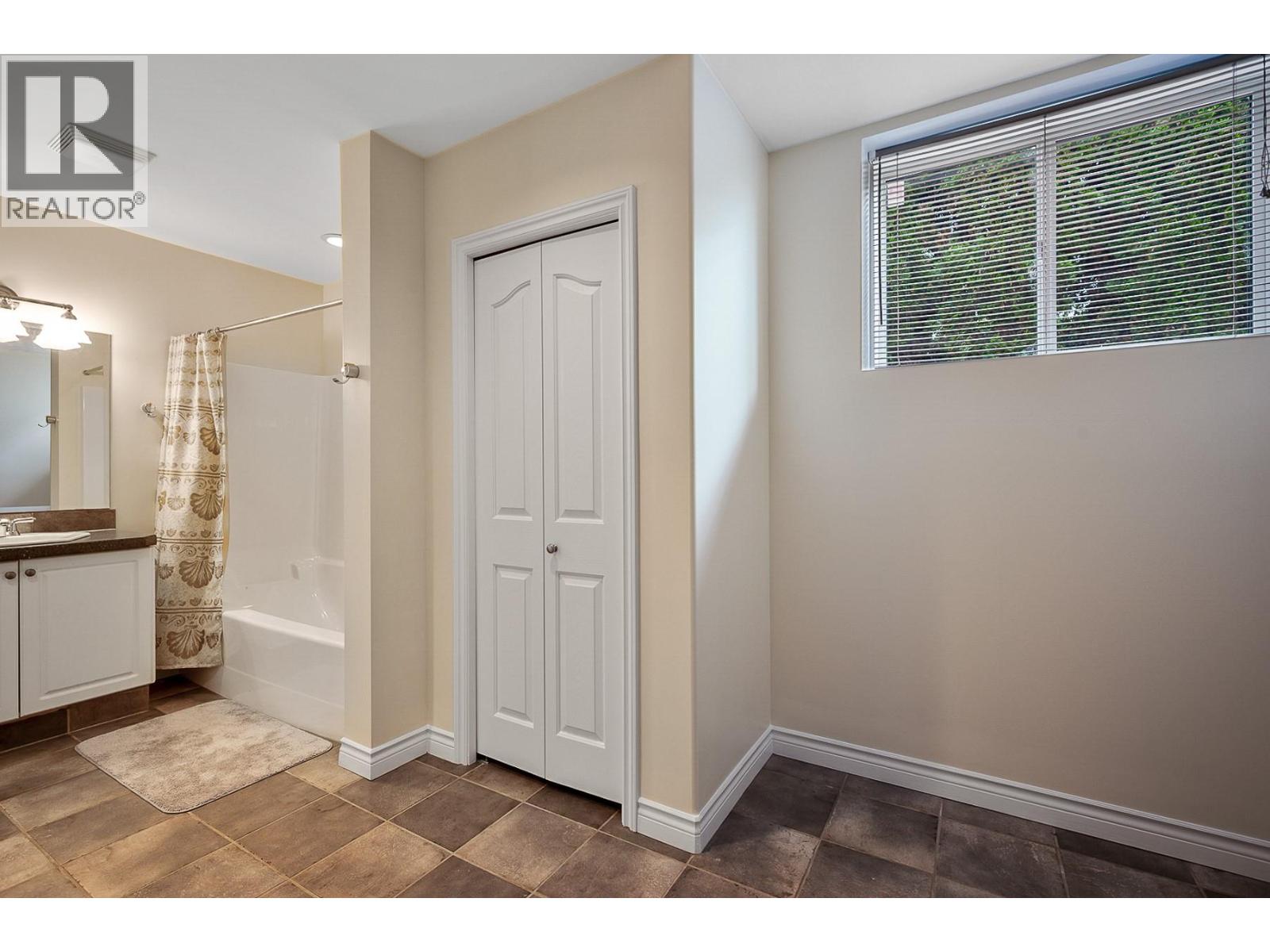 7178 Brent Road N, Peachland, British Columbia  V0H 1X0 - Photo 45 - 10377708