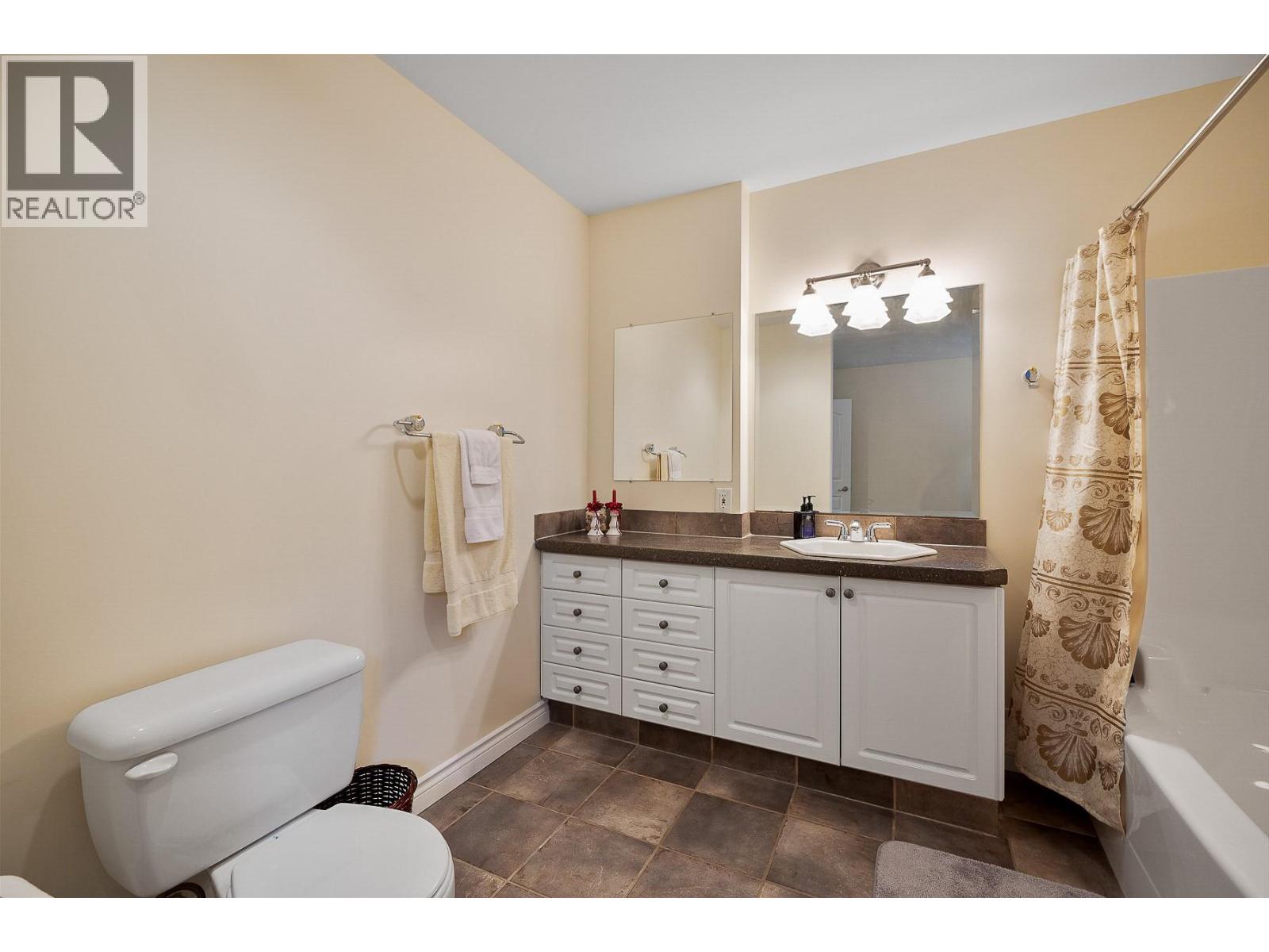 7178 Brent Road N, Peachland, British Columbia  V0H 1X0 - Photo 46 - 10377708