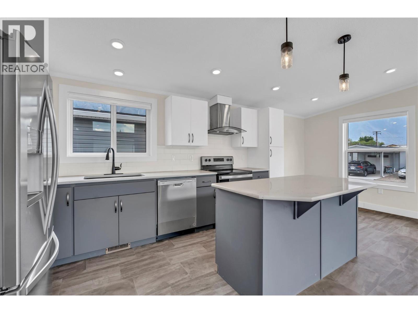 1118 Middle Bench Road Unit# 10, Keremeos, British Columbia  V0X 1N2 - Photo 3 - 10378022