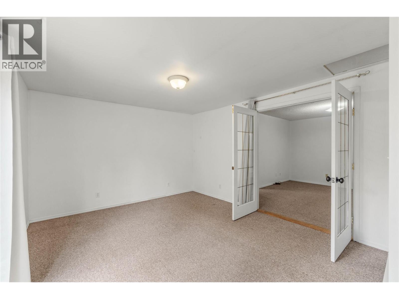 2805 Caen Road, Sorrento, British Columbia  V0E 2W0 - Photo 17 - 10374198