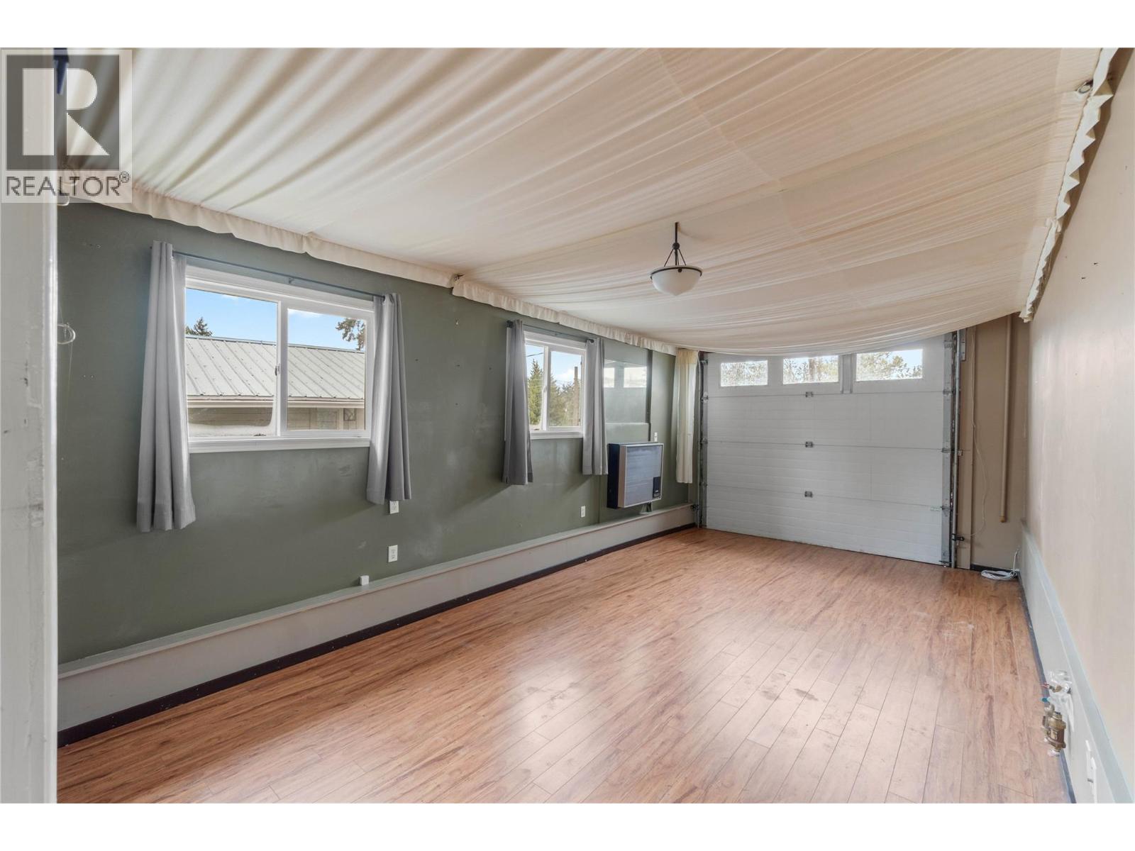 2805 Caen Road, Sorrento, British Columbia  V0E 2W0 - Photo 22 - 10374198