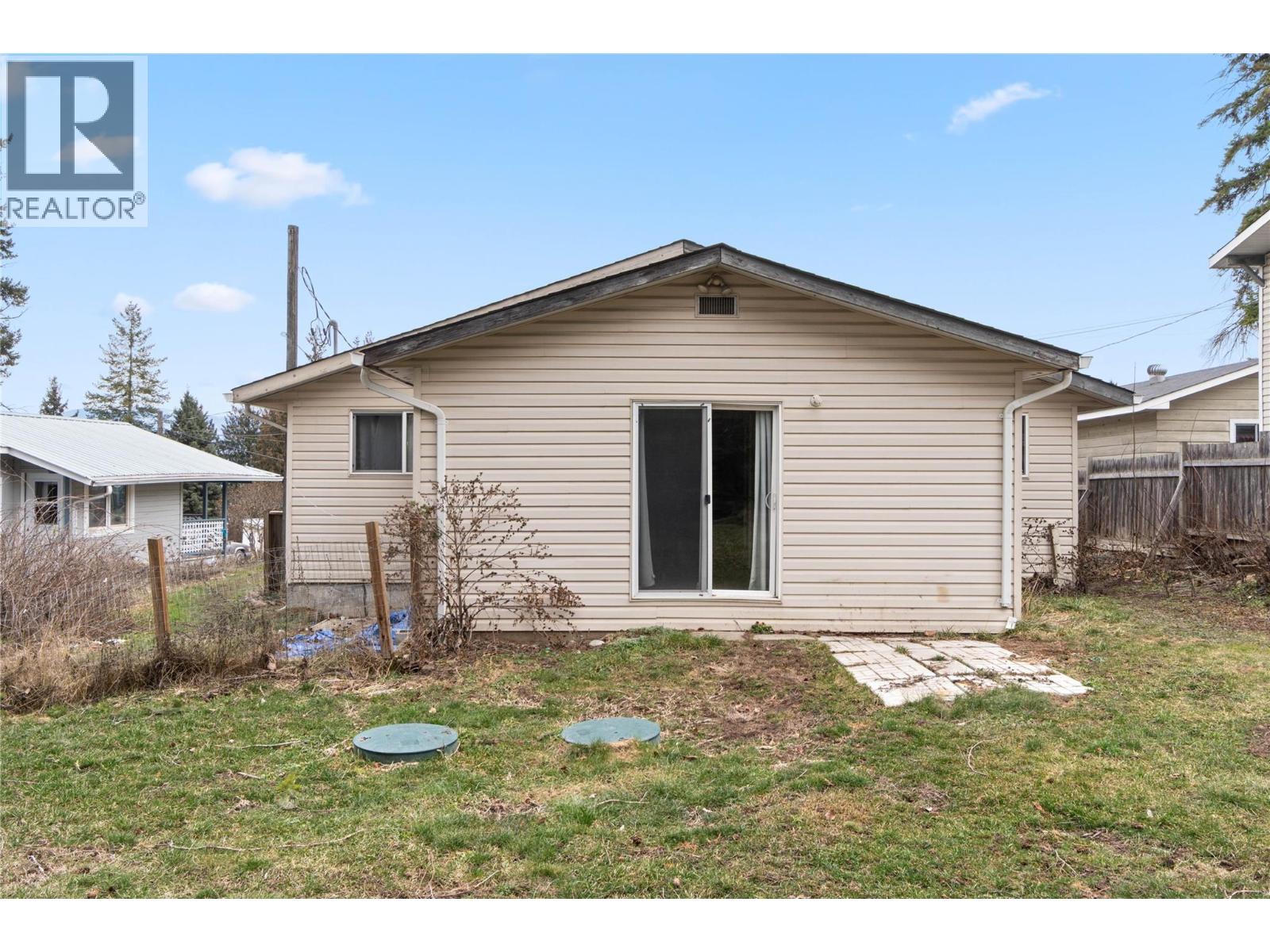 2805 Caen Road, Sorrento, British Columbia  V0E 2W0 - Photo 30 - 10374198