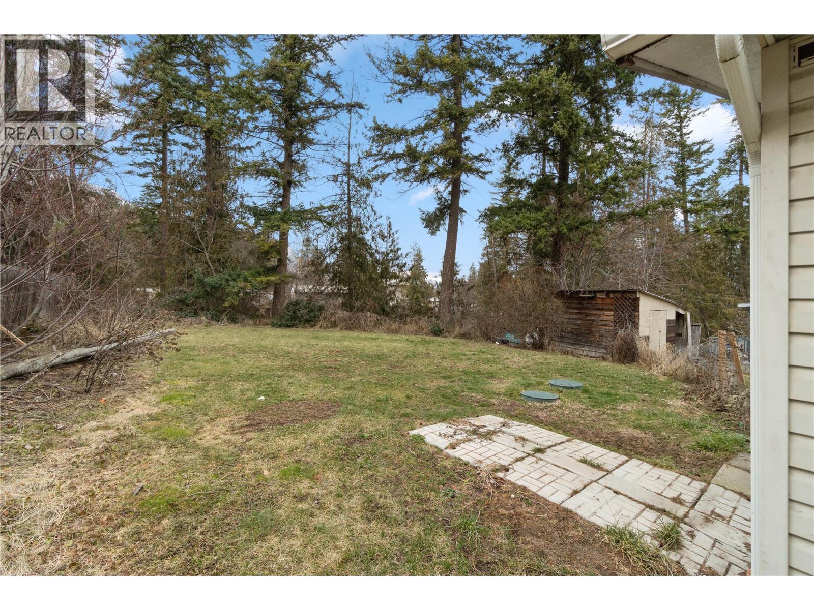 2805 Caen Road, Sorrento, British Columbia  V0E 2W0 - Photo 34 - 10374198