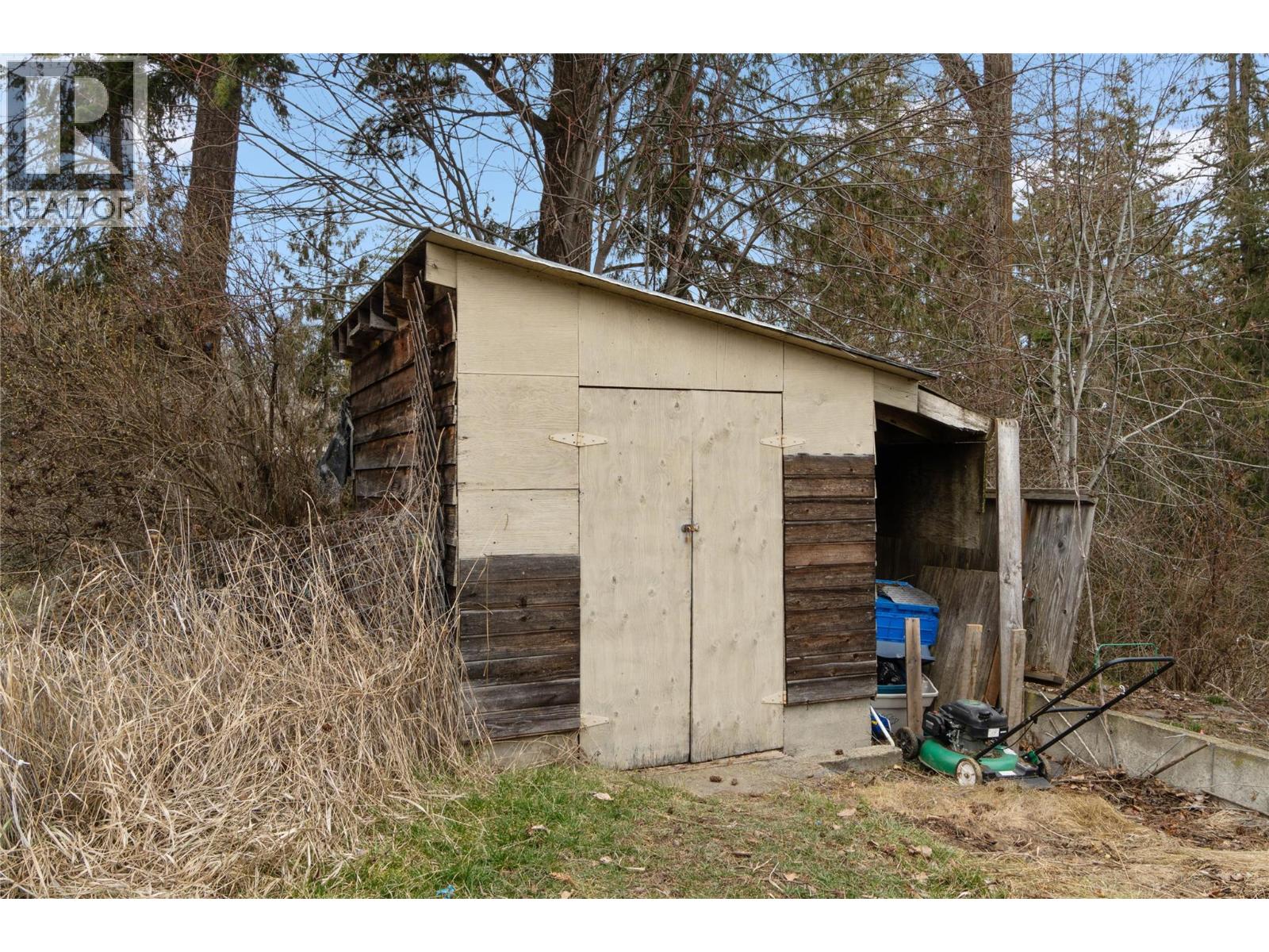 2805 Caen Road, Sorrento, British Columbia  V0E 2W0 - Photo 36 - 10374198