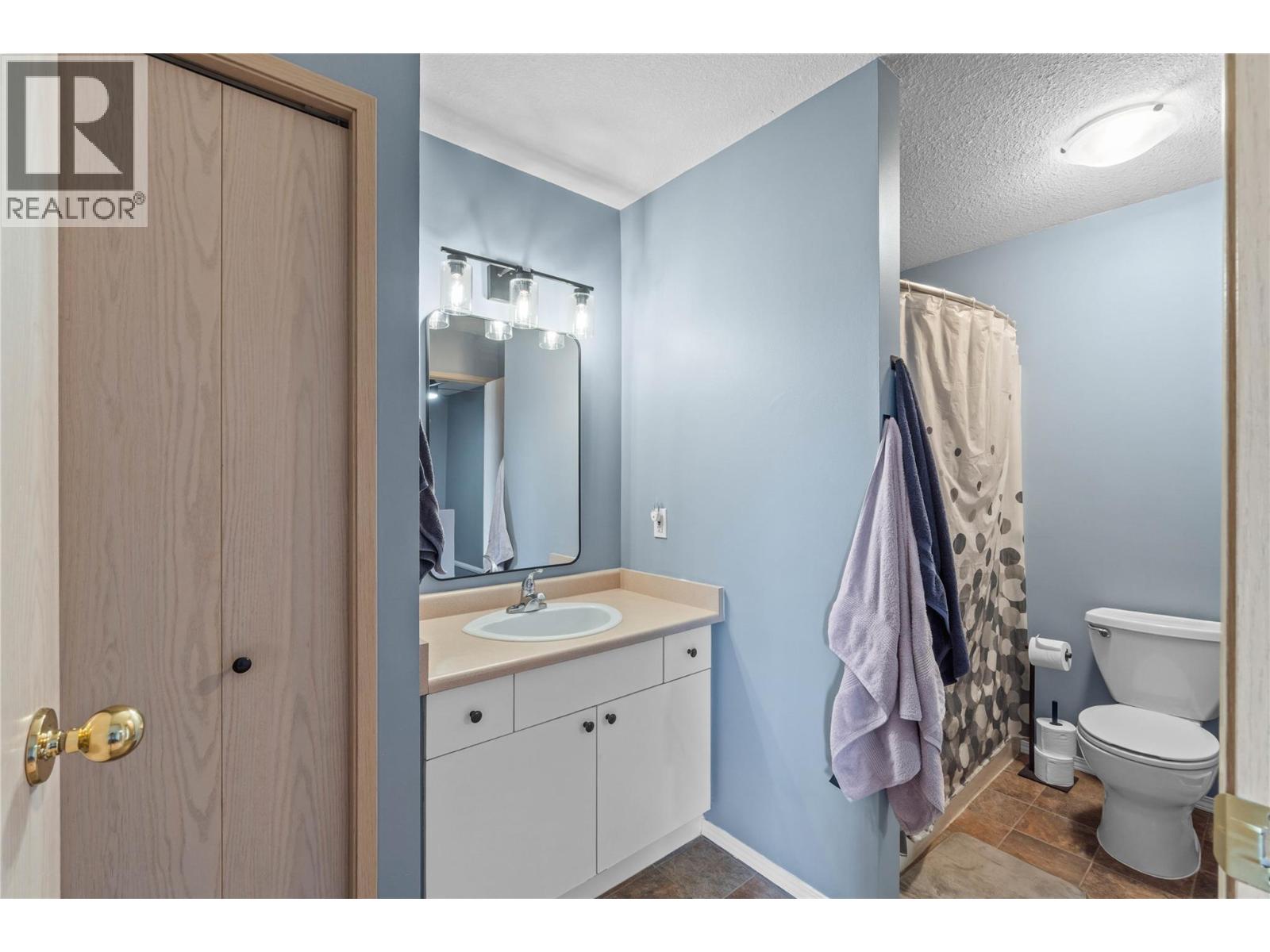 2020 Robson Place Unit# 40, Kamloops, British Columbia  V2E 2N2 - Photo 18 - 10378021