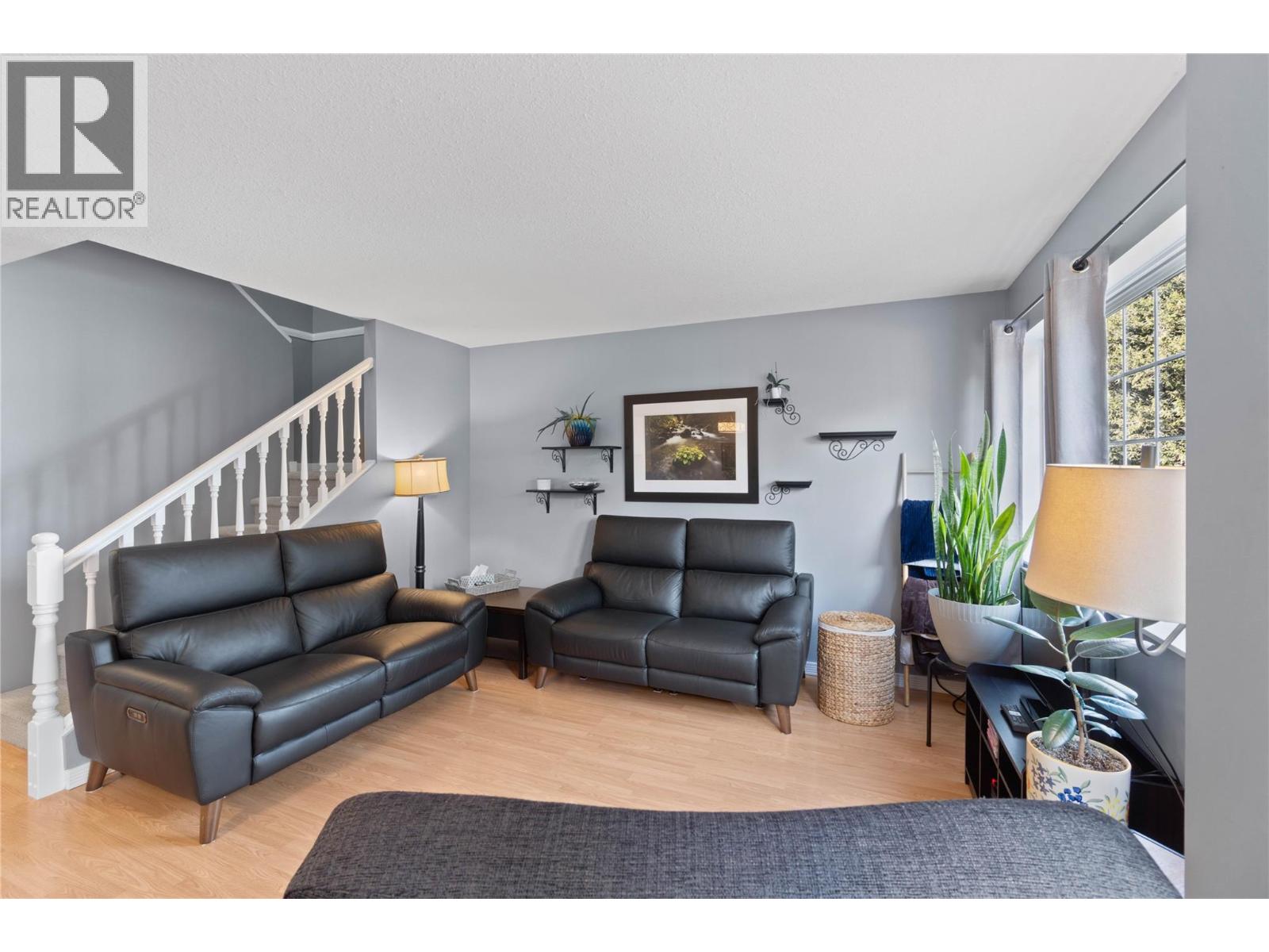 2020 Robson Place Unit# 40, Kamloops, British Columbia  V2E 2N2 - Photo 4 - 10378021