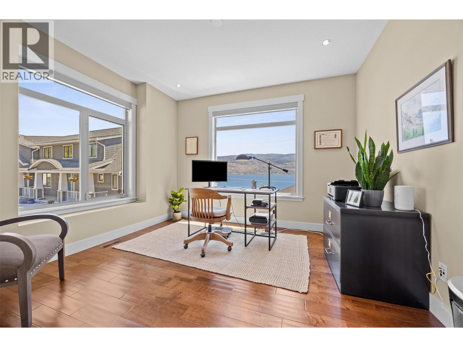 6482 Renfrew Court, Peachland, British Columbia  V0H 1X7 - Photo 6 - 10377977