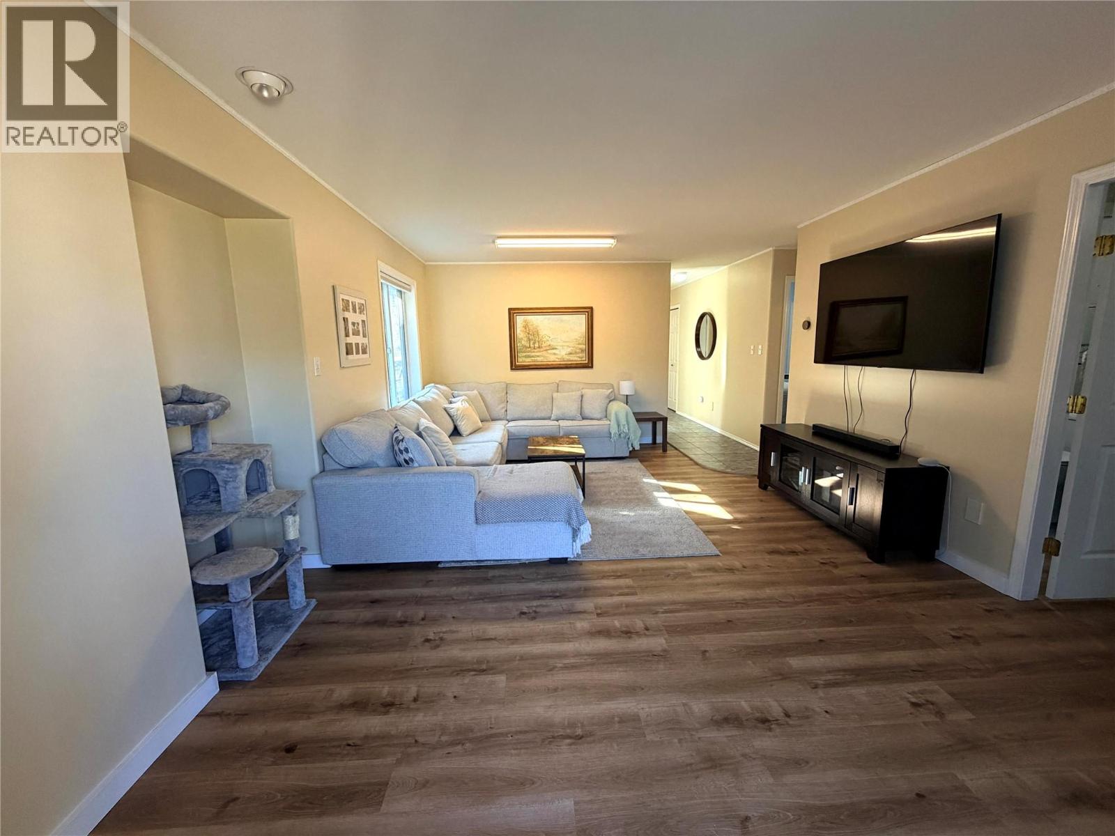 1225 Ash Street, Okanagan Falls, British Columbia  V0H 1R0 - Photo 9 - 10377805