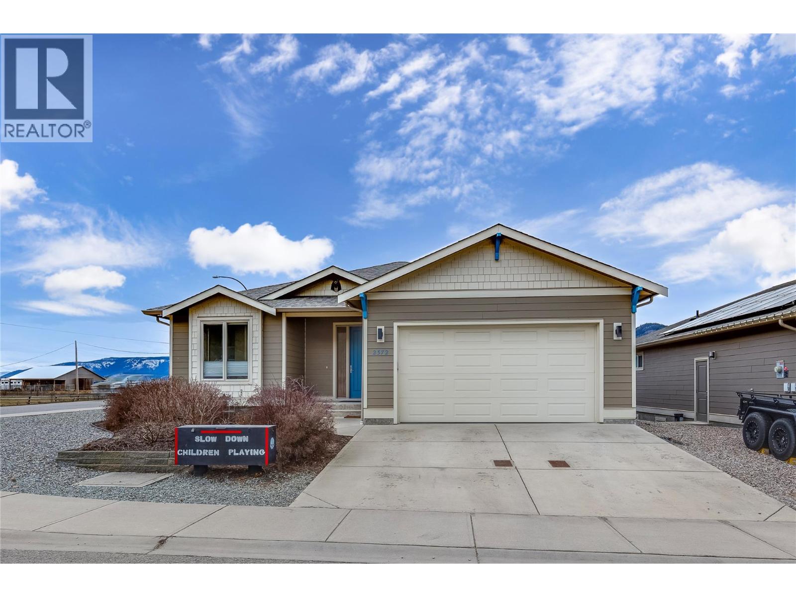 2372 Oglow Drive, Armstrong, British Columbia  V4Y 0V9 - Photo 1 - 10377227