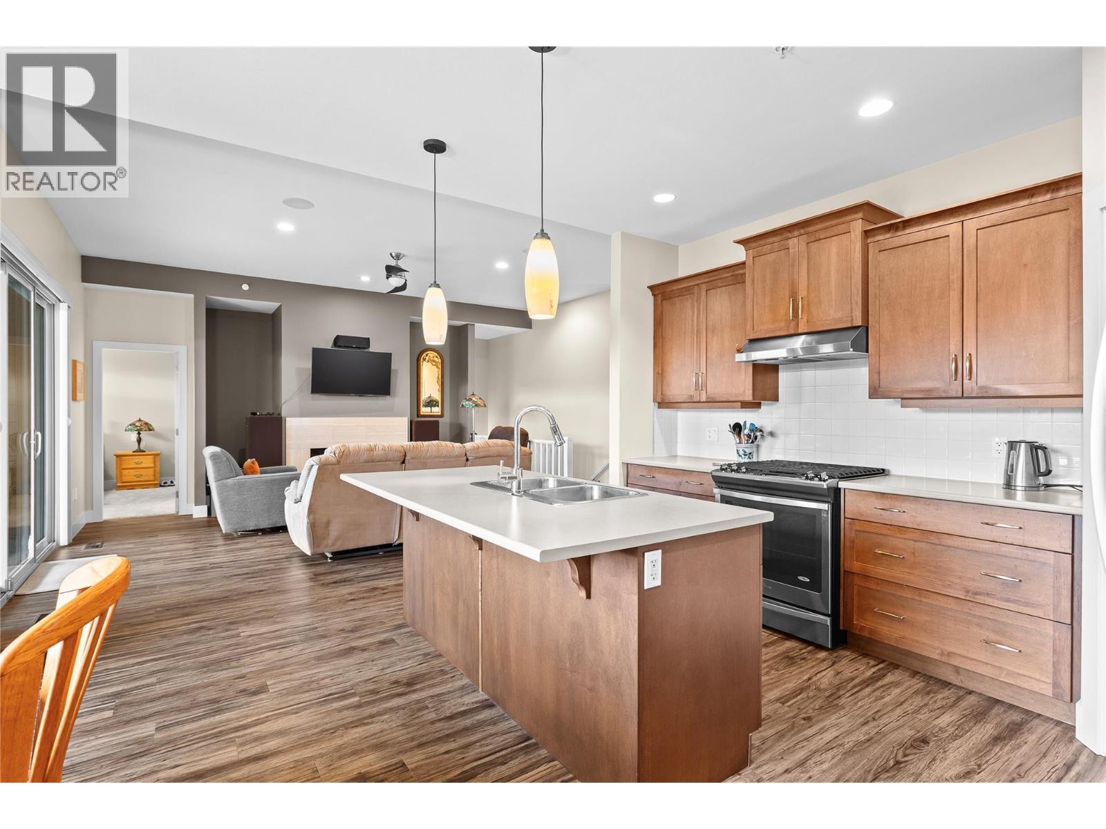 2372 Oglow Drive, Armstrong, British Columbia  V4Y 0V9 - Photo 26 - 10377227