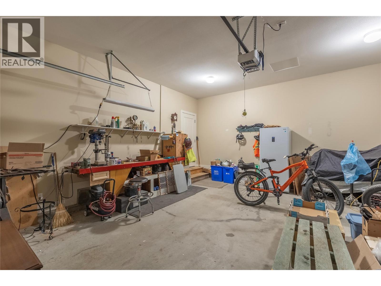 2372 Oglow Drive, Armstrong, British Columbia  V4Y 0V9 - Photo 64 - 10377227