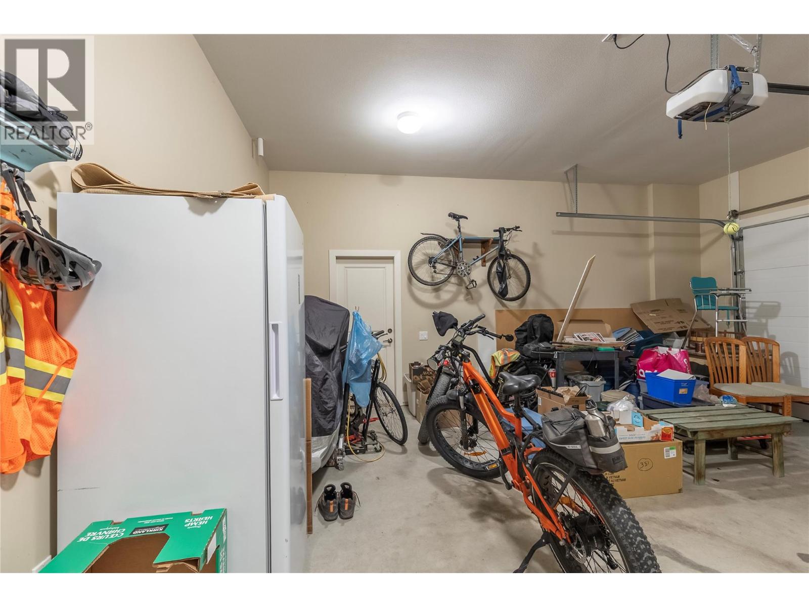 2372 Oglow Drive, Armstrong, British Columbia  V4Y 0V9 - Photo 65 - 10377227