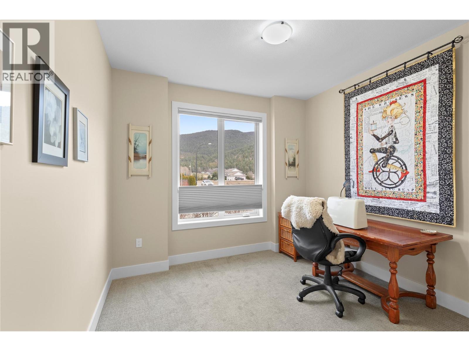 2372 Oglow Drive, Armstrong, British Columbia  V4Y 0V9 - Photo 8 - 10377227