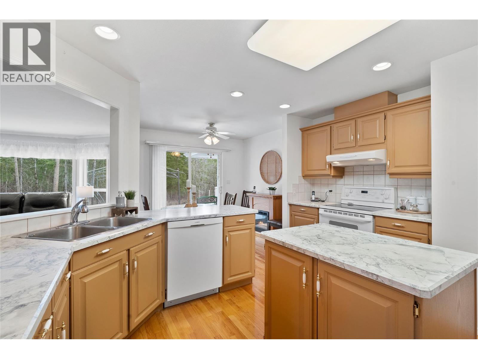 2604 Fairview Place, Blind Bay, British Columbia  V0E 1H2 - Photo 14 - 10377187