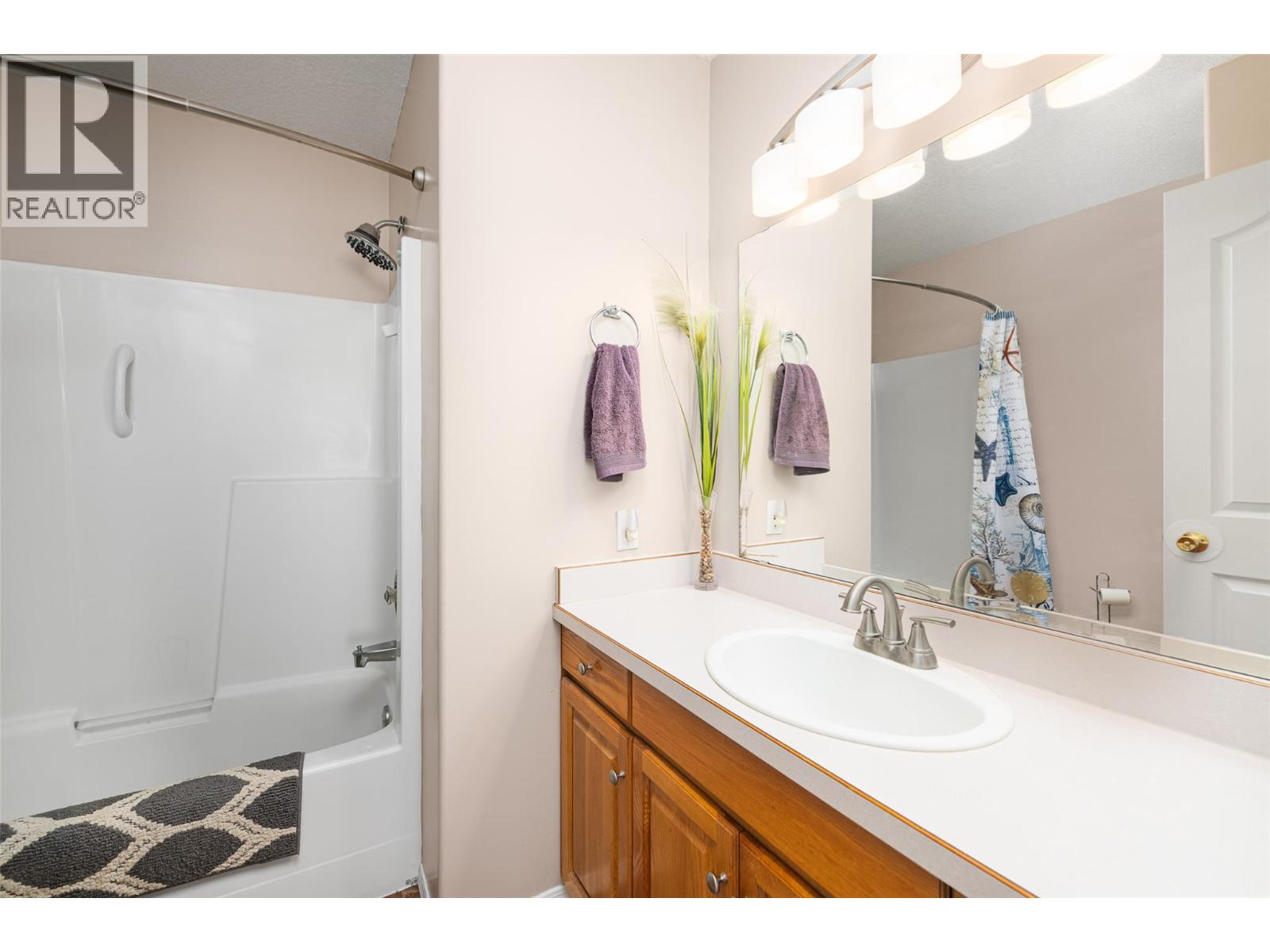 338 9th Avenue S Unit# F, Creston, British Columbia  V0B 1G3 - Photo 7 - 10377926