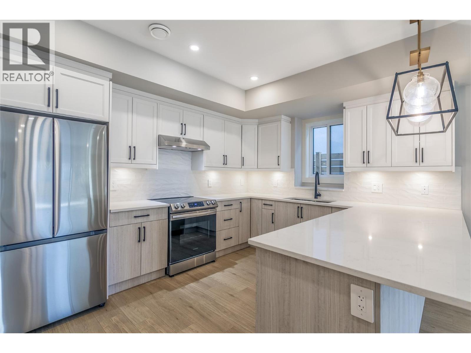 1916 Ethel Street Unit# 2, Kelowna, British Columbia  V1Y 2Z5 - Photo 15 - 10378033