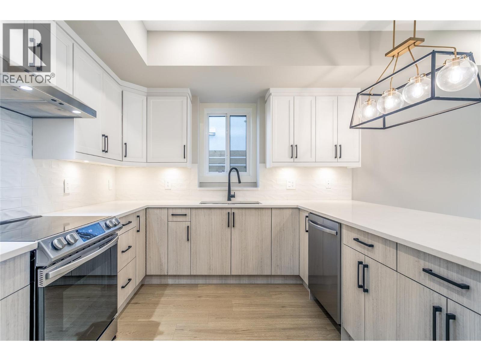1916 Ethel Street Unit# 2, Kelowna, British Columbia  V1Y 2Z5 - Photo 16 - 10378033