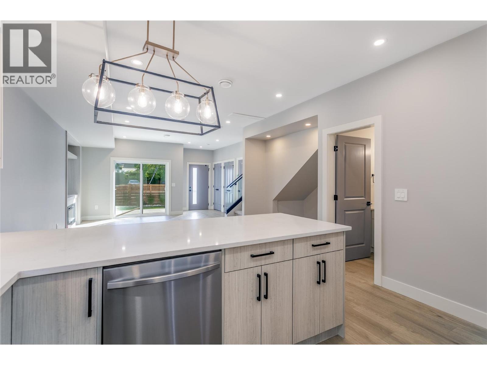 1916 Ethel Street Unit# 2, Kelowna, British Columbia  V1Y 2Z5 - Photo 17 - 10378033