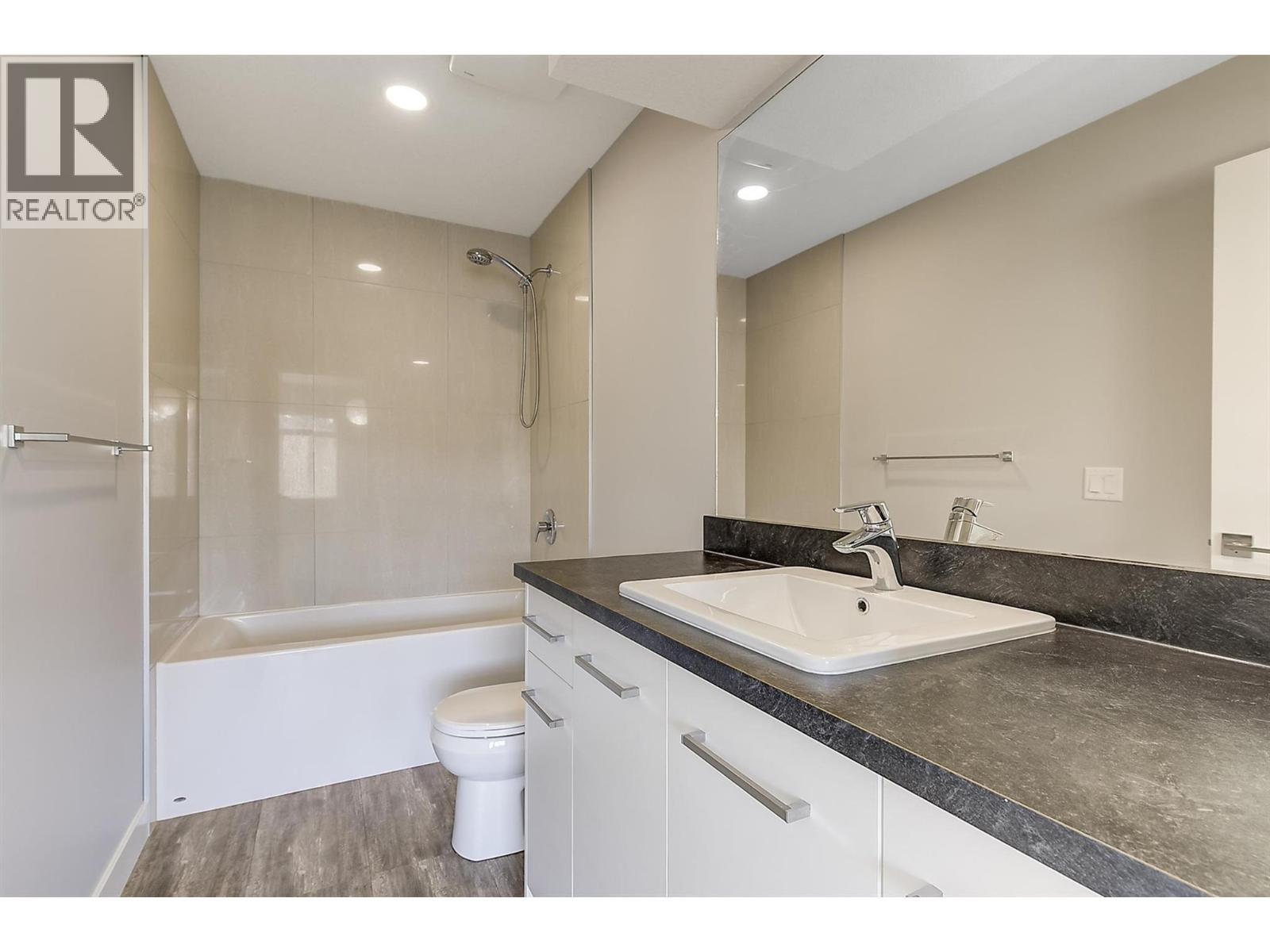 2049 Elkridge Drive Unit# 1, West Kelowna, British Columbia  V4T 3K1 - Photo 25 - 10377814