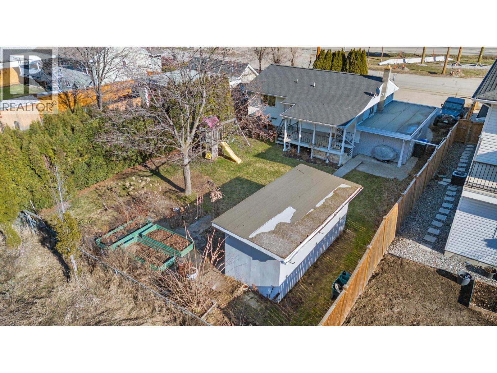 594 Snowsell Street N, Kelowna, British Columbia  V1V 2C7 - Photo 37 - 10377896