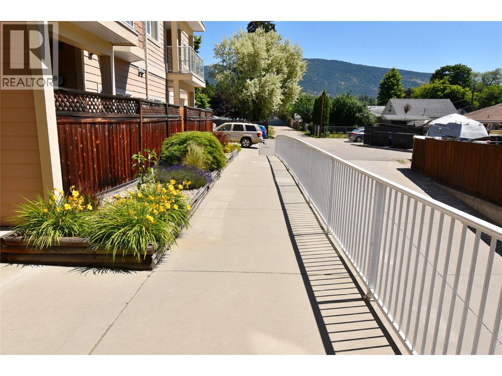 4205 27 Street Unit# 102, Vernon, British Columbia  V1T 4Y3 - Photo 3 - 10378036