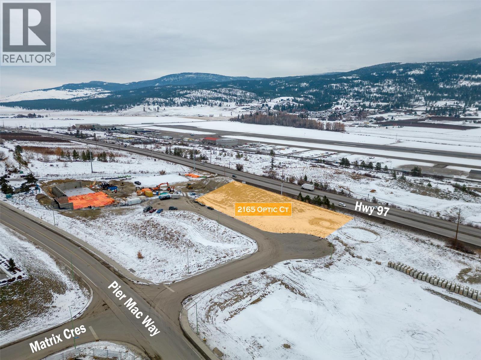 2165 Optic Court, Kelowna, British Columbia  V1V 2K5 - Photo 2 - 10377992