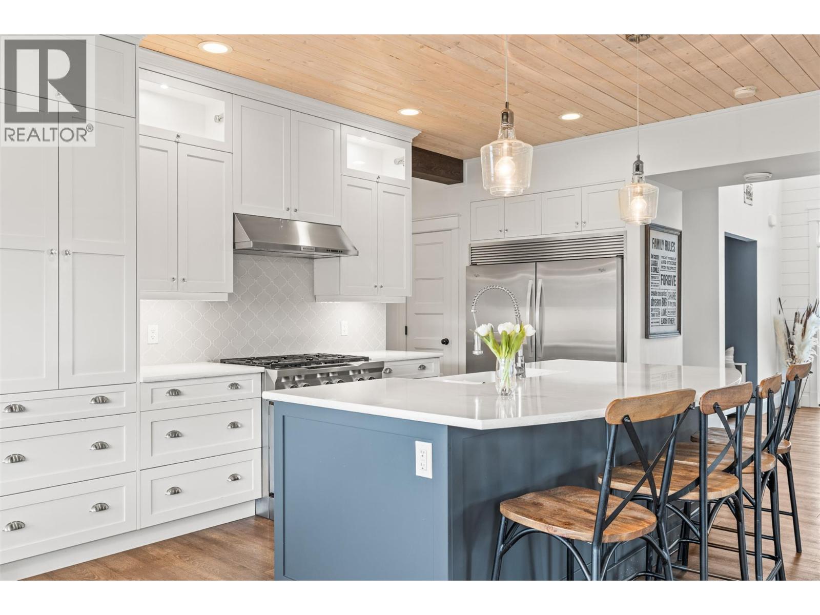 4160 Noble Road, Spallumcheen, British Columbia  V4Y 0K8 - Photo 14 - 10376174