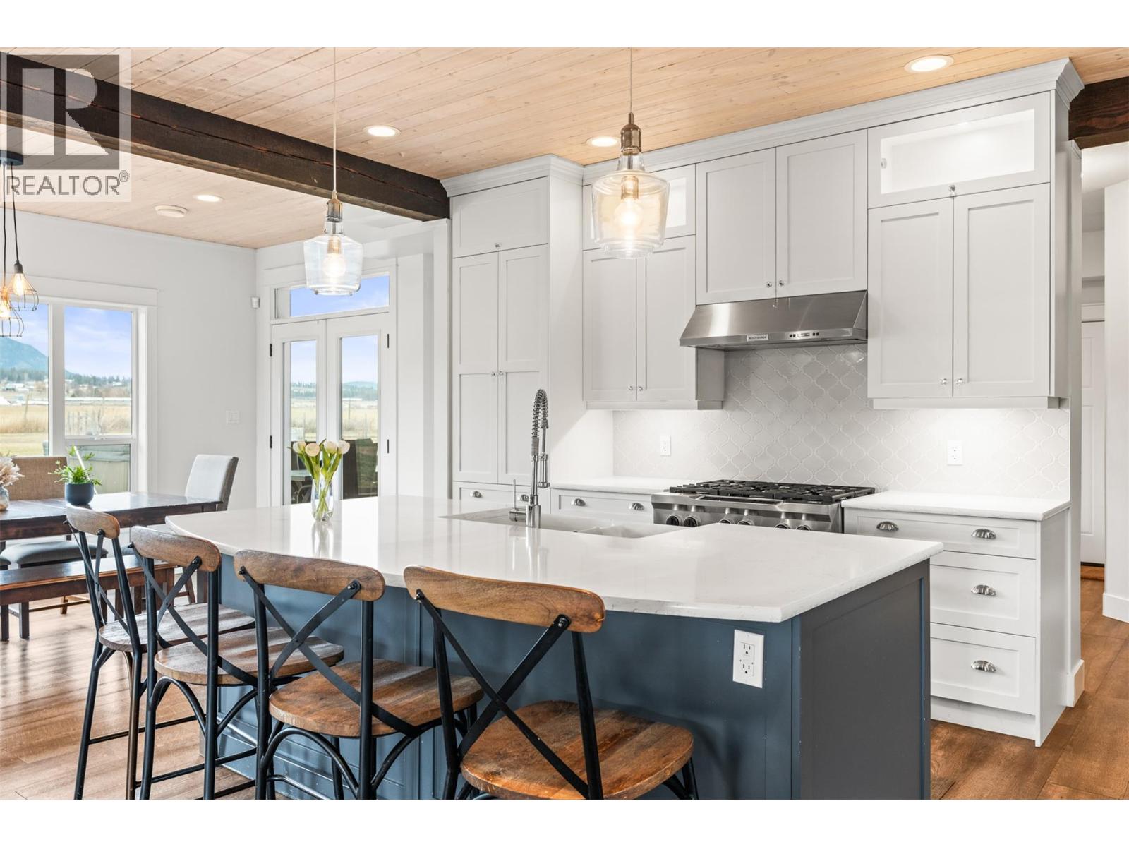 4160 Noble Road, Spallumcheen, British Columbia  V4Y 0K8 - Photo 17 - 10376174