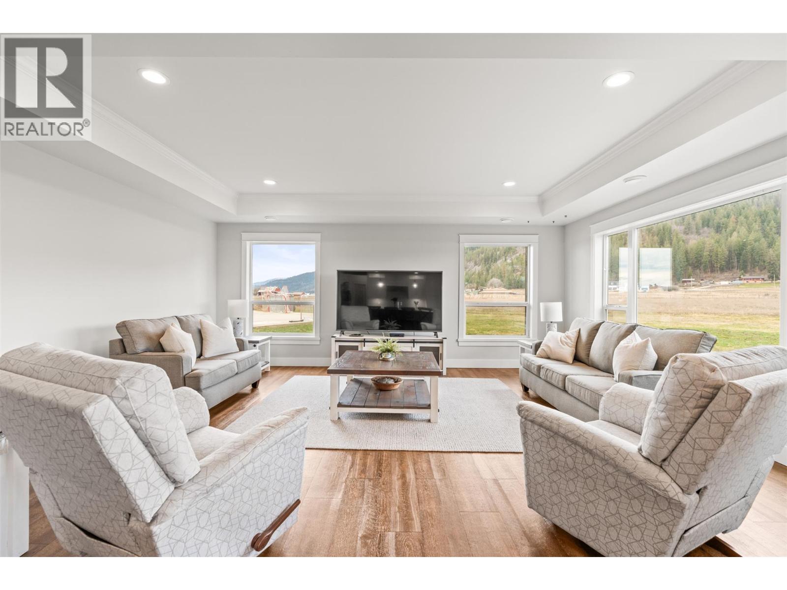 4160 Noble Road, Spallumcheen, British Columbia  V4Y 0K8 - Photo 26 - 10376174