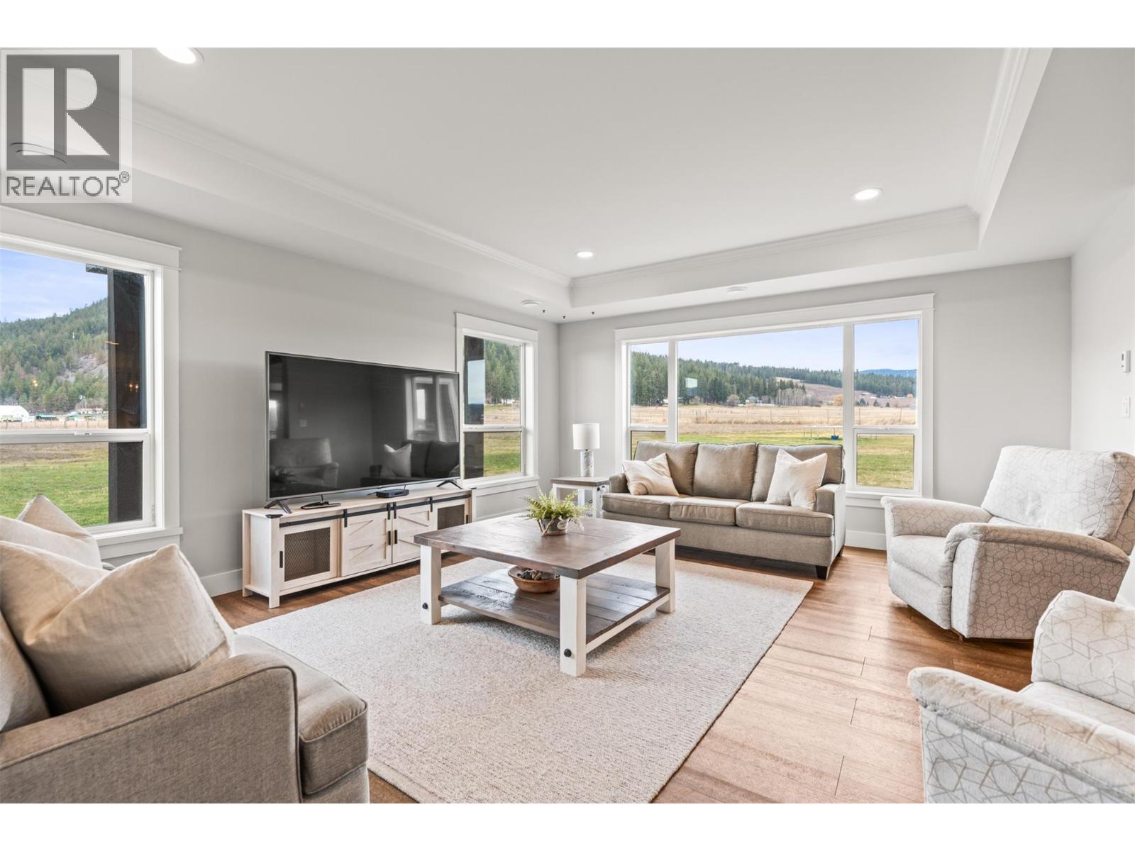 4160 Noble Road, Spallumcheen, British Columbia  V4Y 0K8 - Photo 28 - 10376174