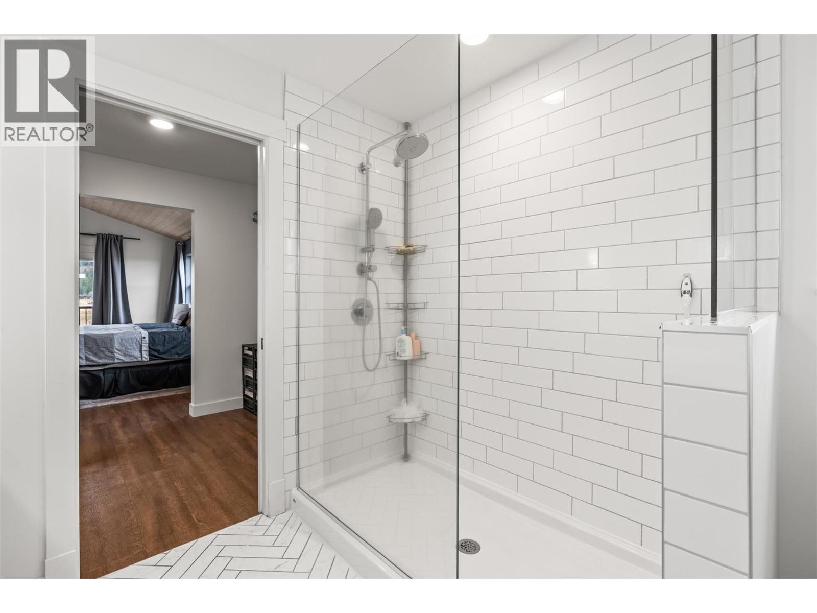 4160 Noble Road, Spallumcheen, British Columbia  V4Y 0K8 - Photo 47 - 10376174